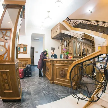 Star Hotel 4*