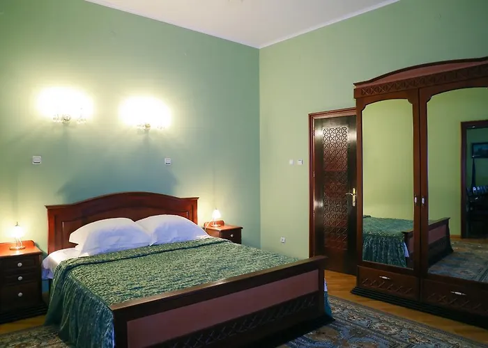 Star Hotel 4*