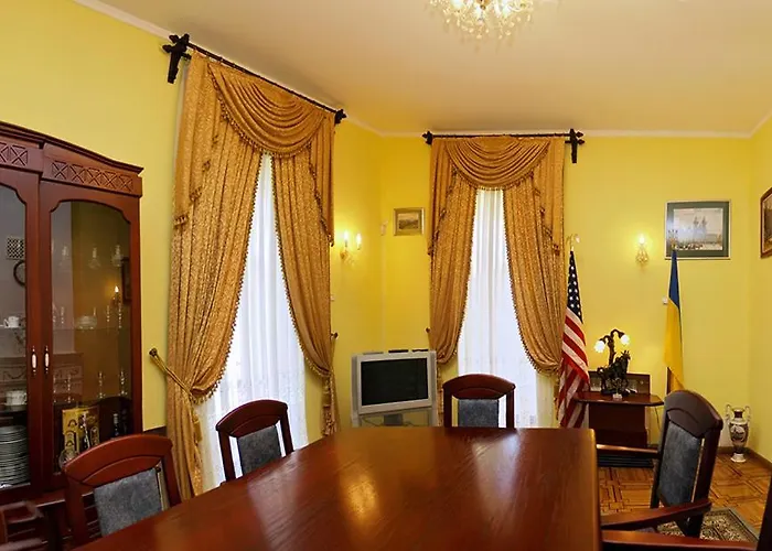 Otel Star 4*