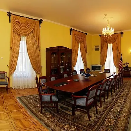 Hotel Star Hotel Mukacheve