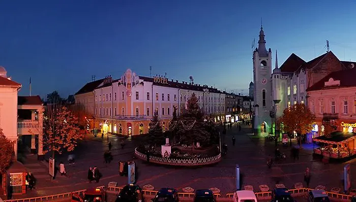 Star Hotel Moekatsjeve