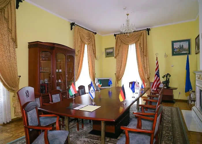 Star Hotel