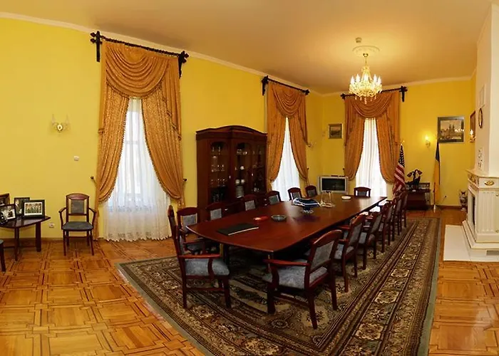 Star Hotel Moekatsjeve